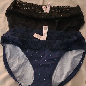 Victoria's Secret Black and Navy Lace Panties Set